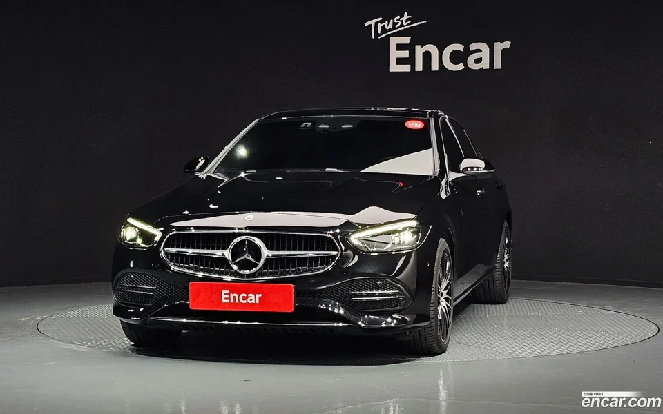 Mercedes-Benz C-Class C200 2024 — миниатюра 3