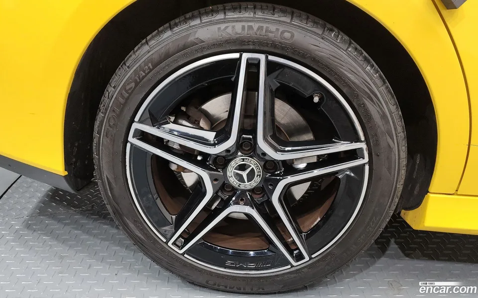 Mercedes-Benz CLA-Class CLA250 4MATIC 2022 — миниатюра 5