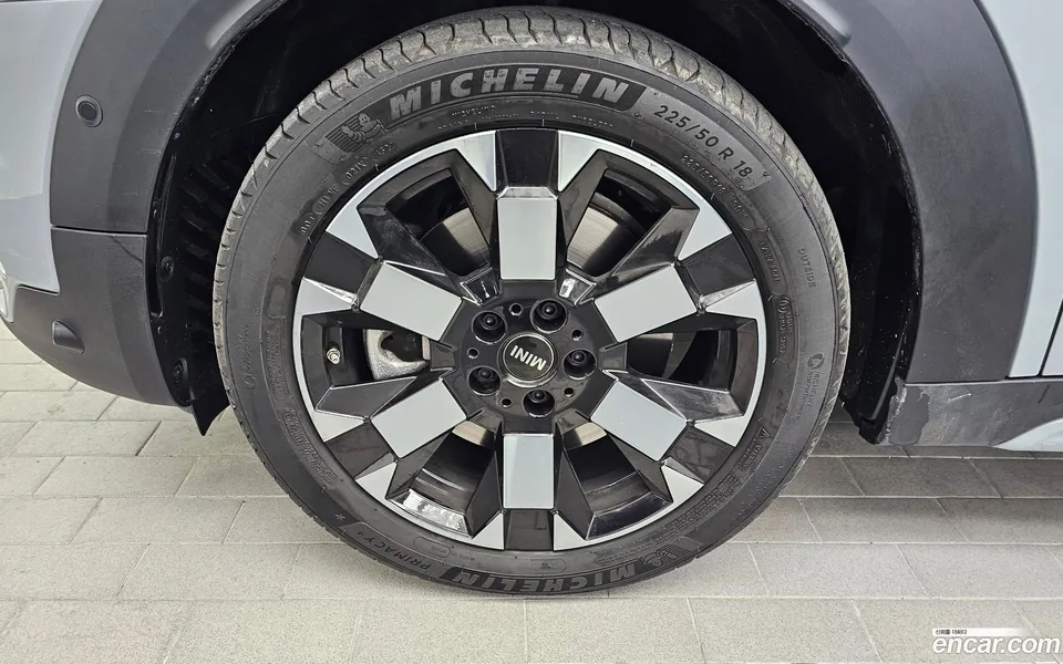 MINI Cooper S Countryman ALL4 2023 — миниатюра 2