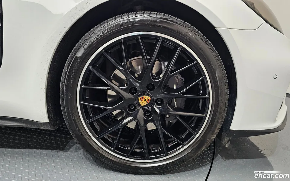 Porsche Panamera (971) 2.9 AWD 2023 — миниатюра 2