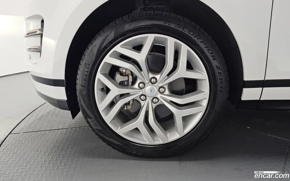 Land Rover Range Rover Evoque P250 R- SE 2022 — миниатюра 2