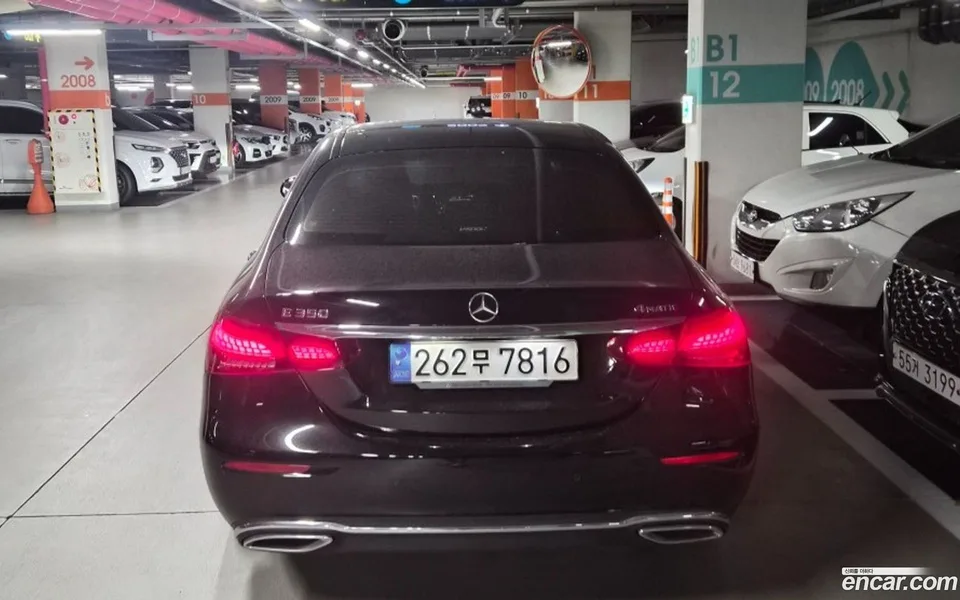 Mercedes-Benz E-Class E350 4MATIC 2023 — миниатюра 2