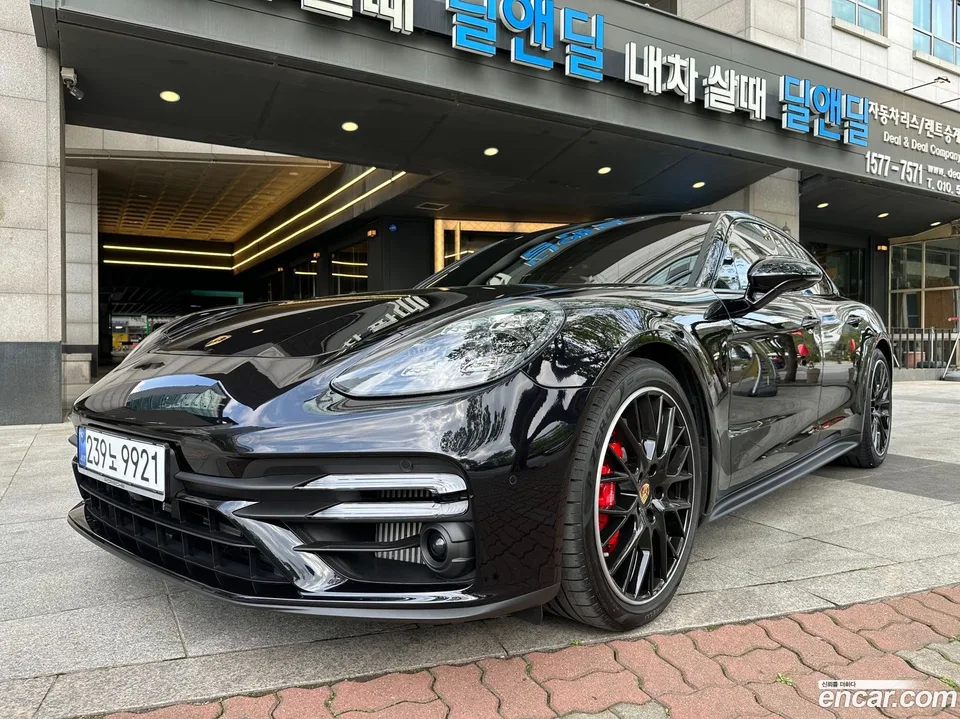 Porsche Panamera (971) 4.0 GTS 2024 — photo 1, buy with delivery to Moscow