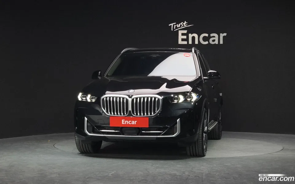 BMW X5 xDrive 50e xLine 2025 — миниатюра 3