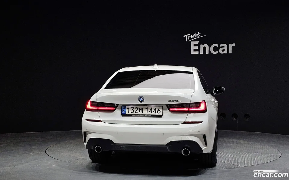 BMW 3 Series 320e M 2022 — миниатюра 4