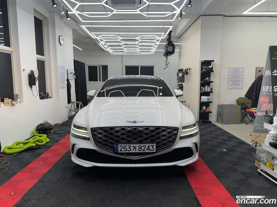 Genesis G80 2.5 AWD 2024 — фото 1, купить с доставкой в Москву