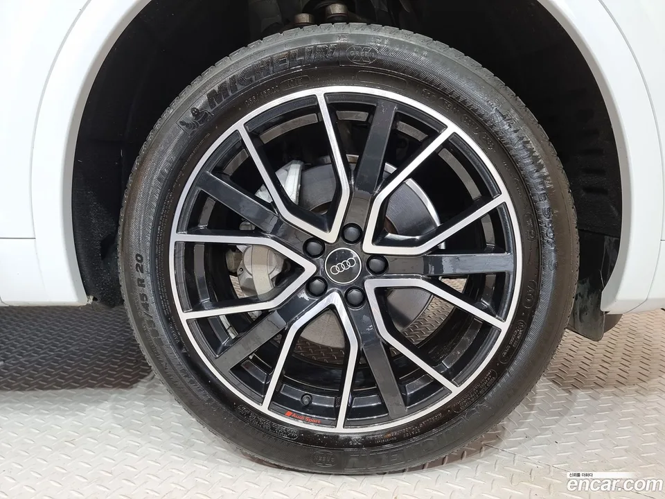 Audi Q5 45 TFSI 2023 — миниатюра 5
