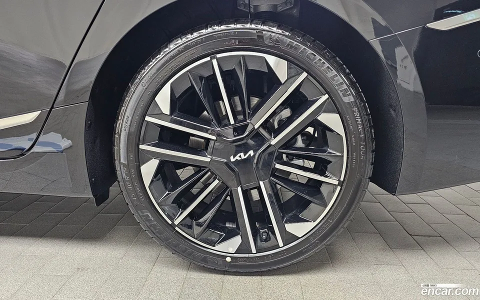 Kia K8 2.5 2WD 2025 — миниатюра 2