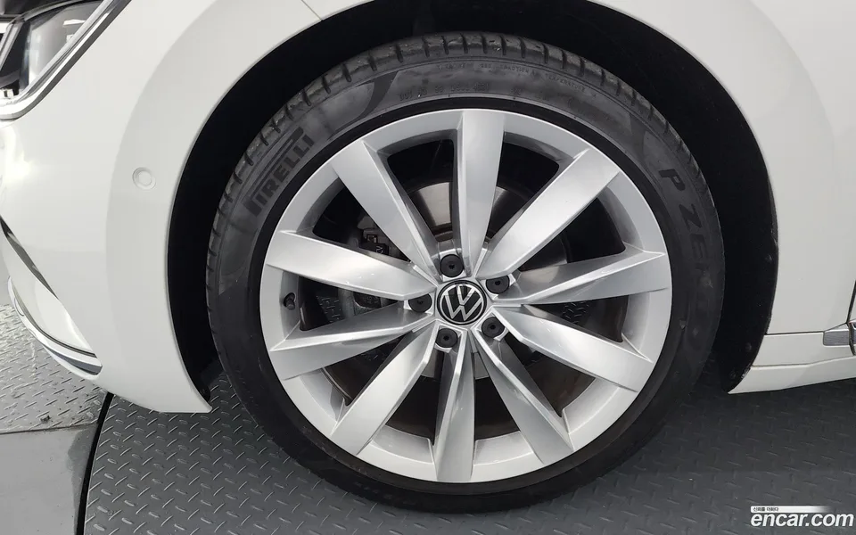 Volkswagen Arteon 2.0 TDI 2022 — миниатюра 2