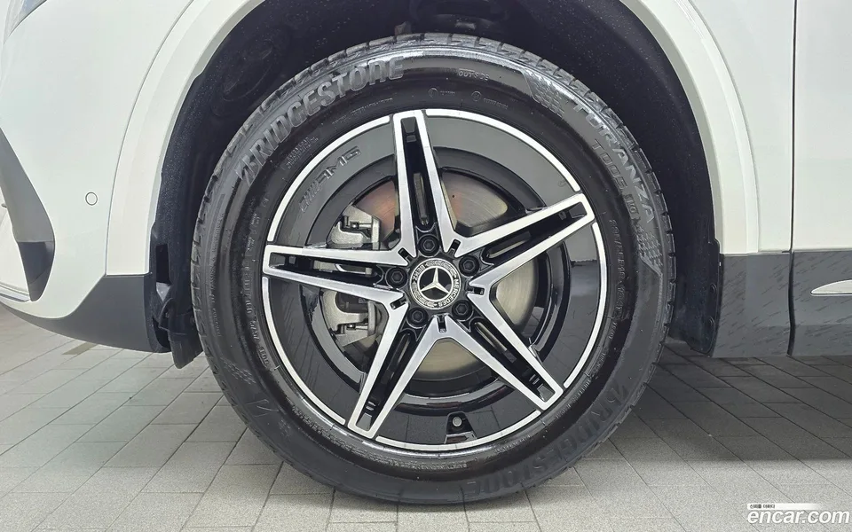 Mercedes-Benz EQA EQA250 AMG 2024 — миниатюра 5