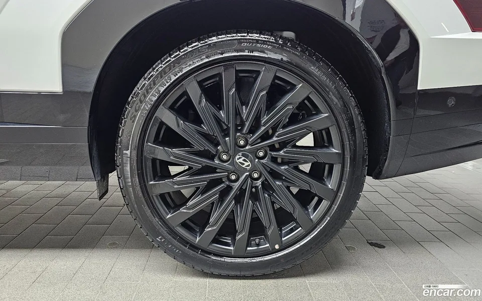 Hyundai SantaFe 2.5T 4WD 2023 — миниатюра 2
