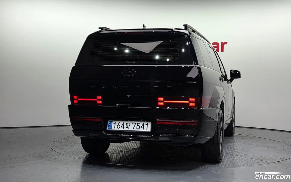 Hyundai SantaFe HEV 1.6 2WD 2023 — миниатюра 4