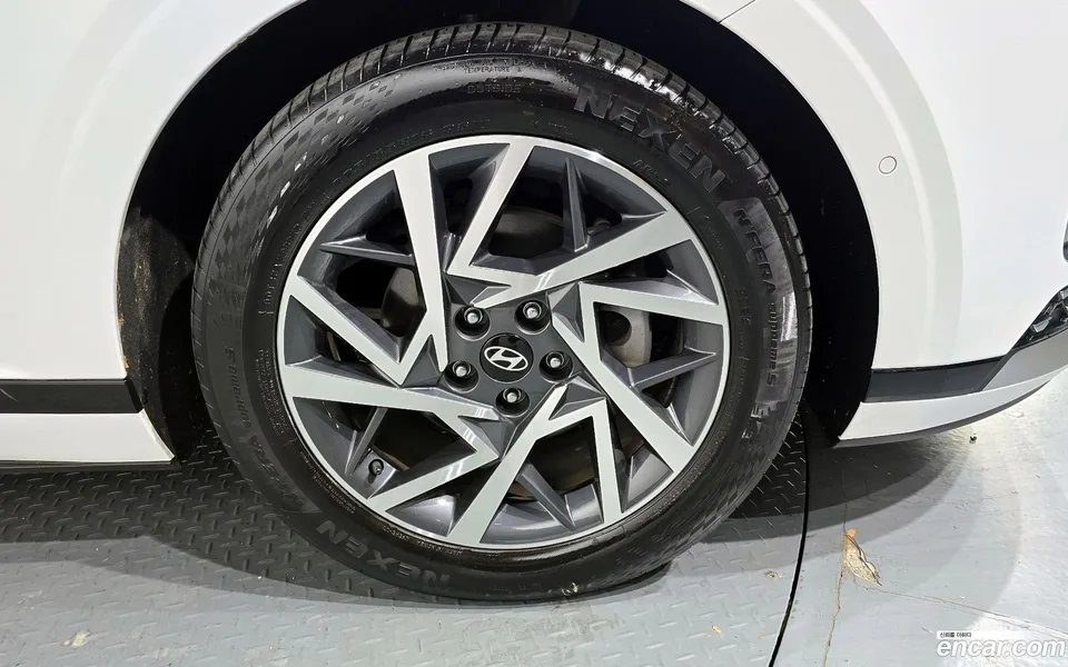 Hyundai Grandeur Hybrid 2023 — миниатюра 2