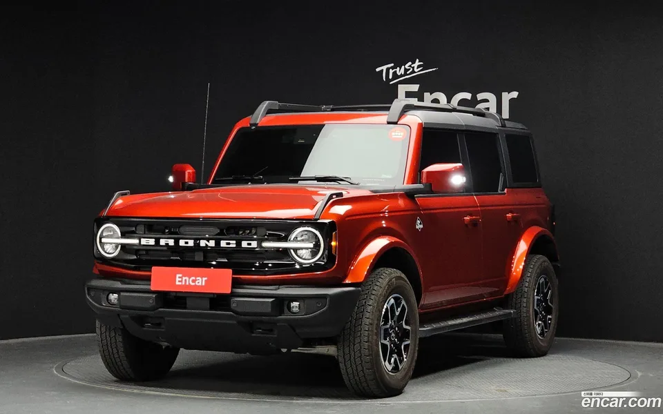 Ford Bronco 2023