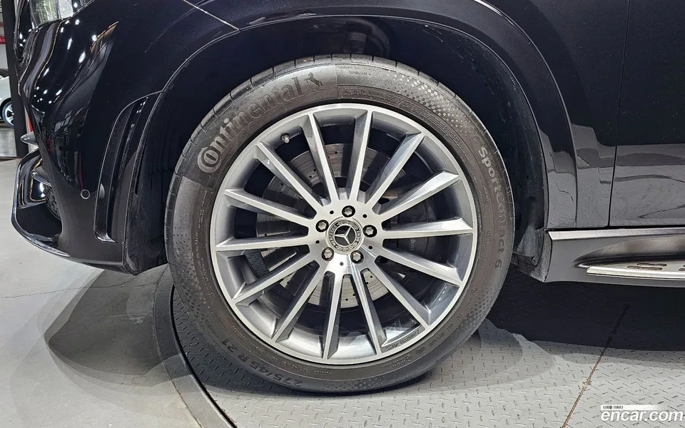 Mercedes-Benz GLE-Class GLE400d 4MATIC 2023 — миниатюра 2