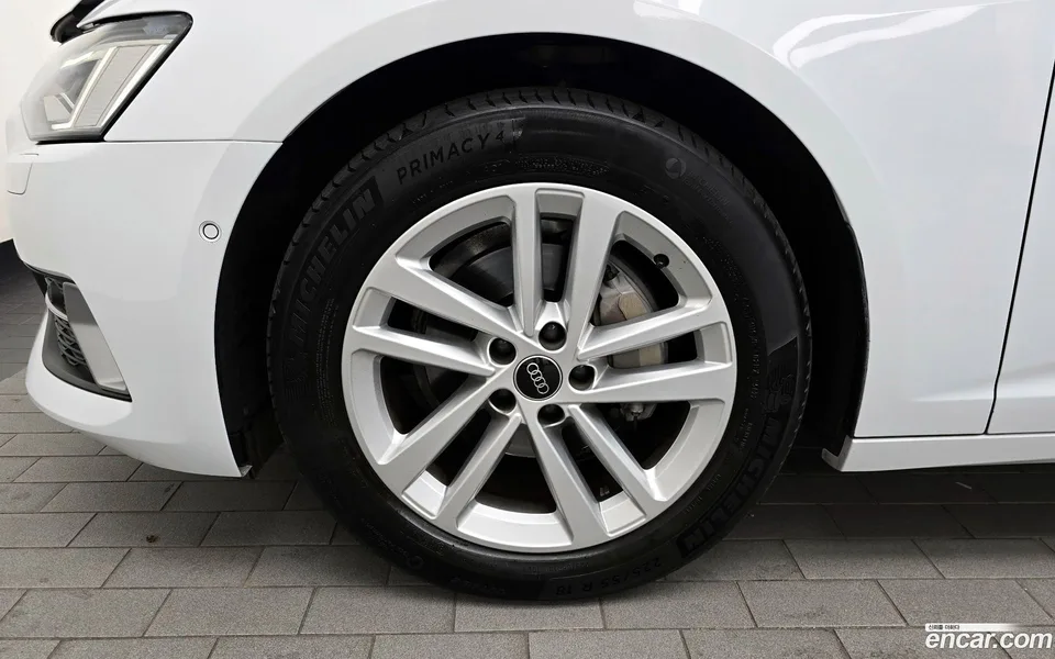 Audi A6 40 TDI 2023 — миниатюра 4