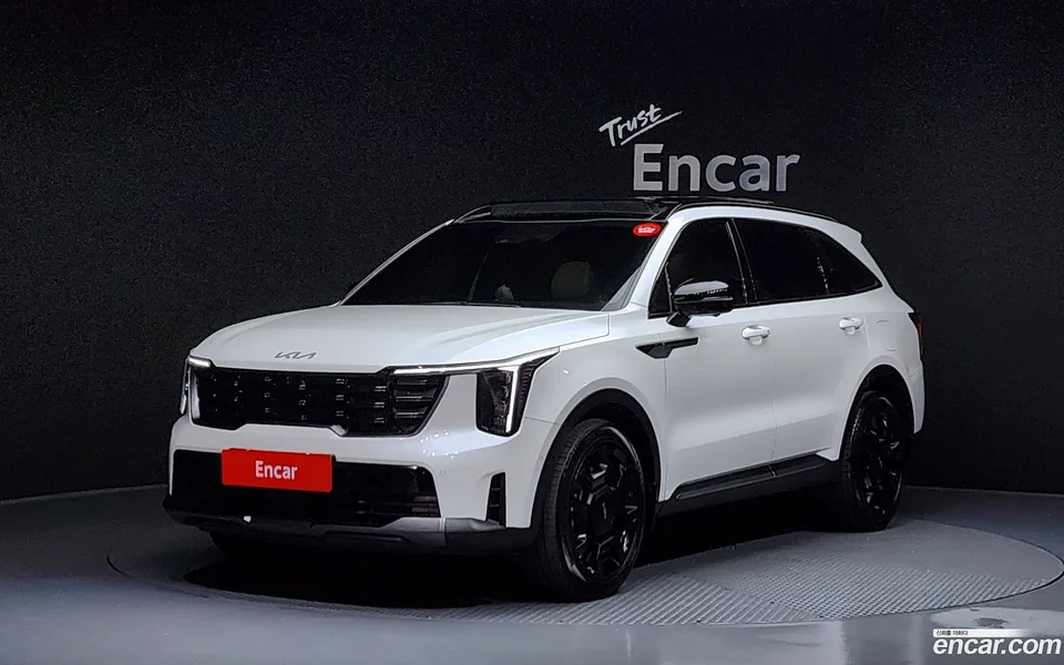 Kia Sorento 2.5T 4WD 2024 — фото 1, купить с доставкой в Москву