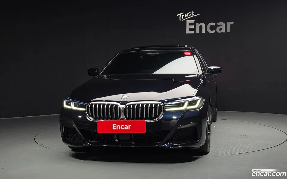 BMW 5 Series 530i M 2023 — миниатюра 3