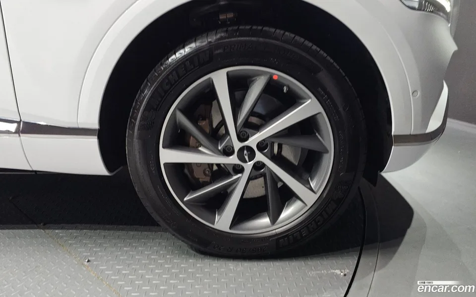 Genesis GV80 3.5T AWD 2023 — миниатюра 2