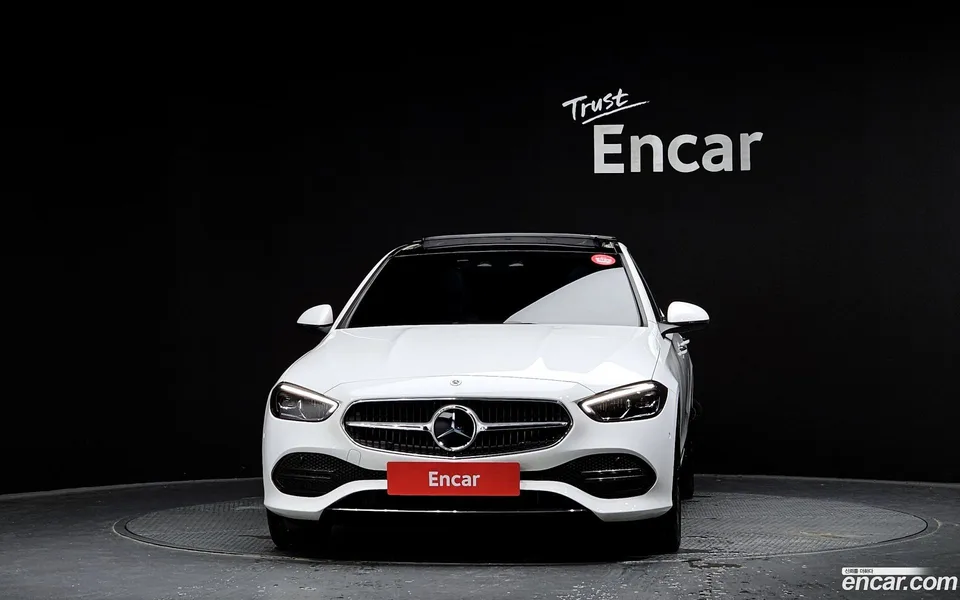 Mercedes-Benz C-Class C200 2024 — миниатюра 3