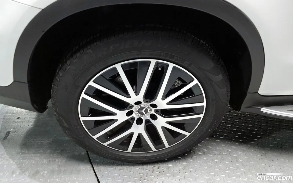 Mercedes-Benz GLC-Class GLC220 d 4MATIC 2022 — миниатюра 2