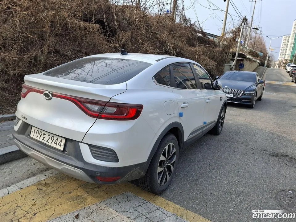 Renault Samsung XM3 (Arkana) 1.6 GTe RE 2023 — миниатюра 3