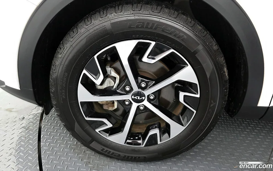 Kia Sportage Hybrid 2WD 2022 — миниатюра 2