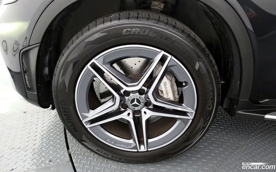 Mercedes-Benz GLC-Class GLC300e 4MATIC 2022 — миниатюра 2