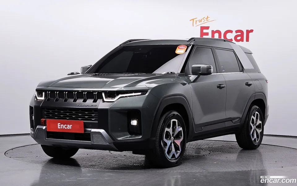 KG Mobility Torres 1.5 2WD 2022 — фото 1, купить с доставкой в Москву