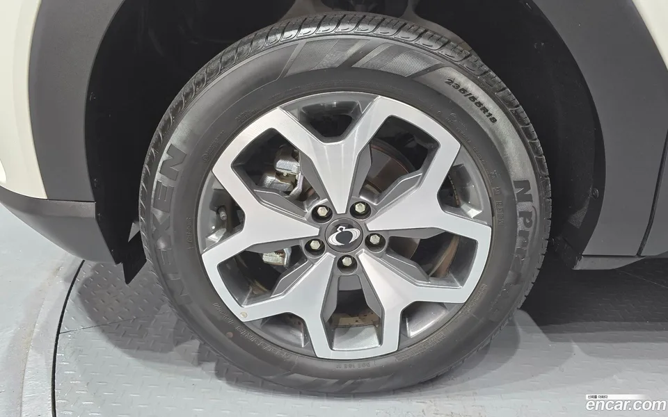 KG Mobility Torres 1.5 2WD 2023 — миниатюра 5