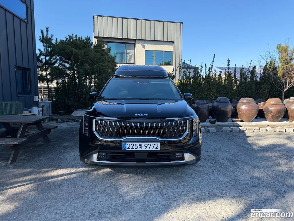 Kia Carnival 9 2025 — фото 1, купить с доставкой в Москву
