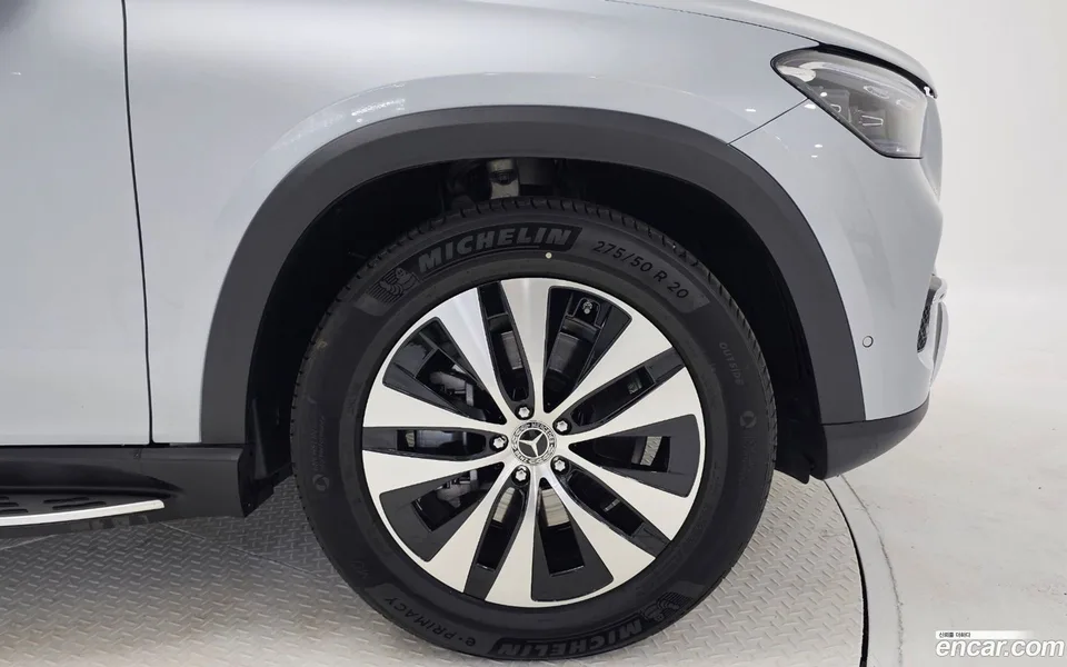 Mercedes-Benz GLE-Class GLE300d 4MATIC 2025 — миниатюра 5