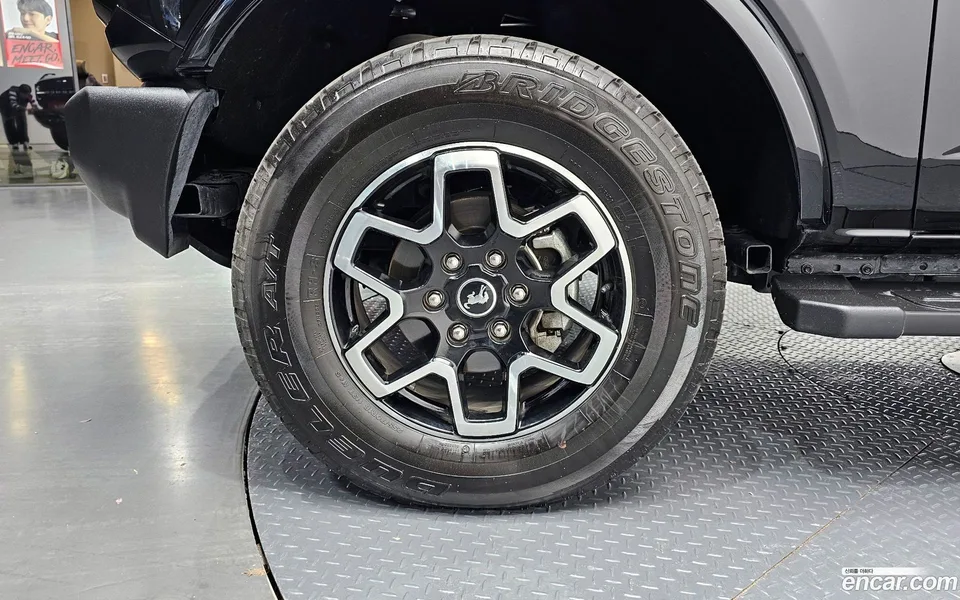 Ford Bronco 2.3 2024 — миниатюра 5