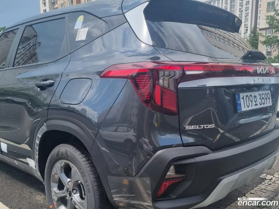 Kia Seltos 1.6 2WD 2024 — миниатюра 3