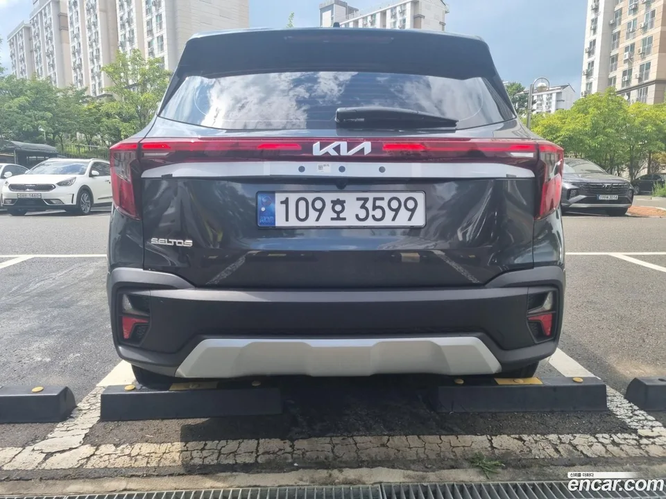 Kia Seltos 1.6 2WD 2024 — миниатюра 4
