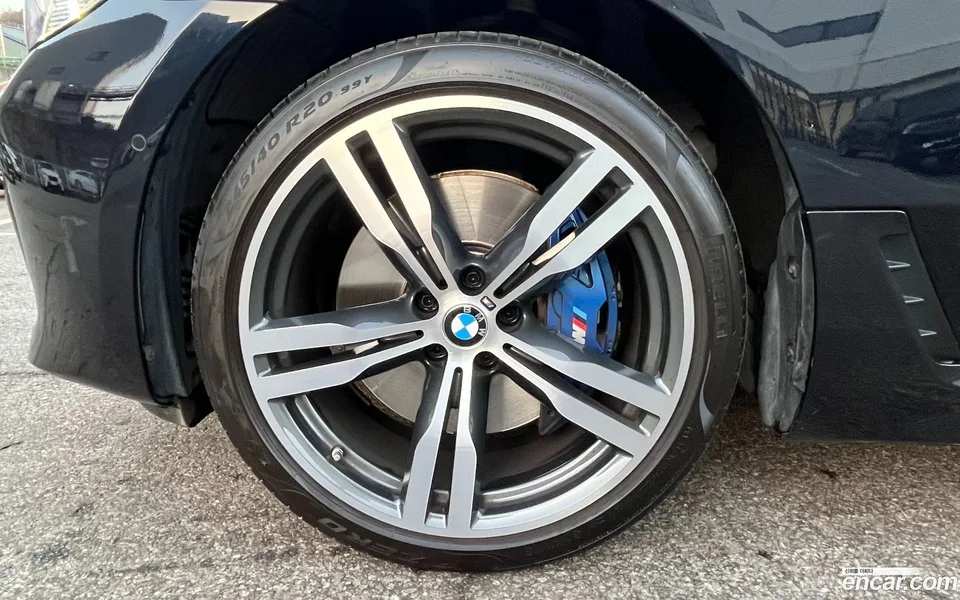BMW 6 Series GT 630i xDrive M 2022 — миниатюра 2