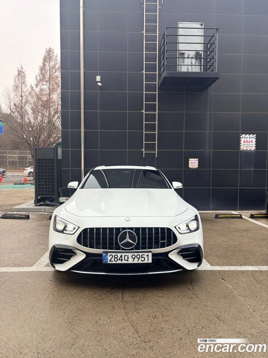Mercedes-Benz AMG GT 4 43 4MATIC+ 2025 — фото 1, купить с доставкой в Москву