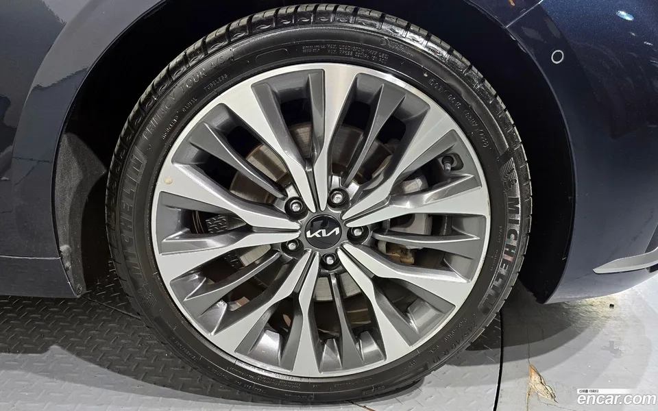 Kia K8 2.5 2WD 2023 — миниатюра 5