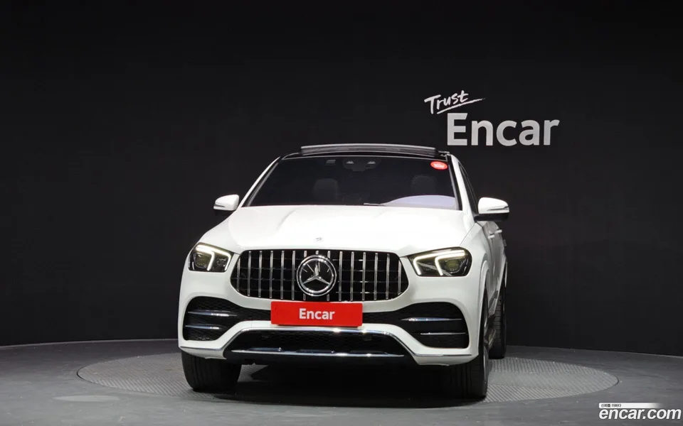 Mercedes-Benz GLE-Class GLE400d 4MATIC 2023 — миниатюра 3