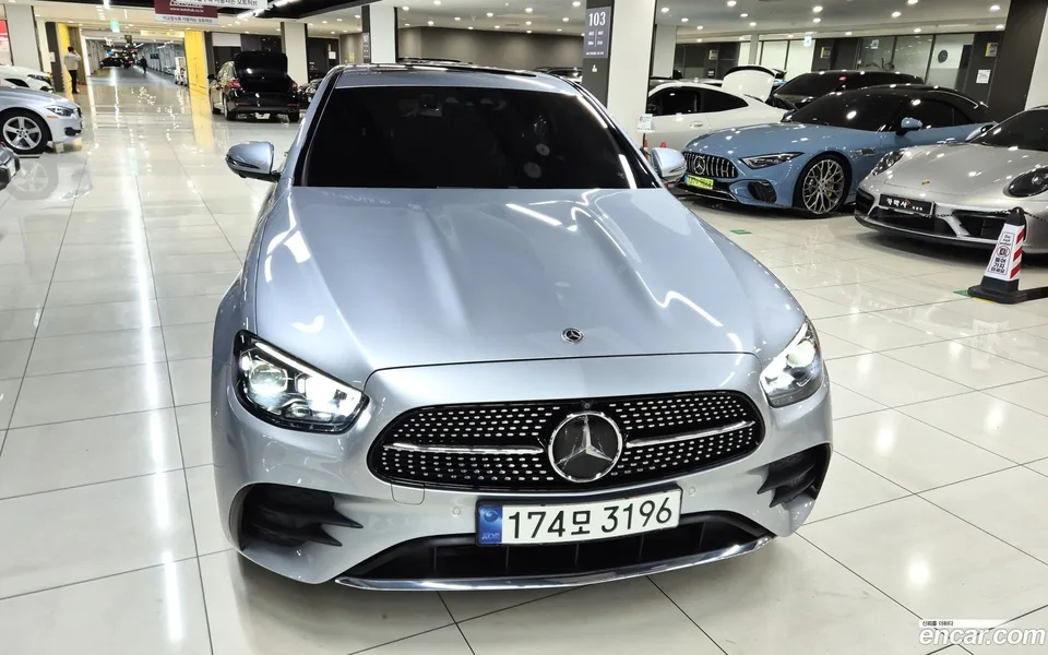 Mercedes-Benz E-Class E220d 4MATIC AMG Line 2022 — thumbnail 3