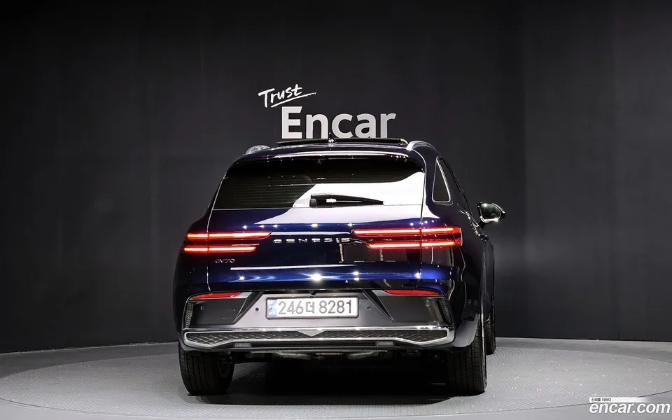 Genesis GV70 2.5T 2WD 2024 — миниатюра 4