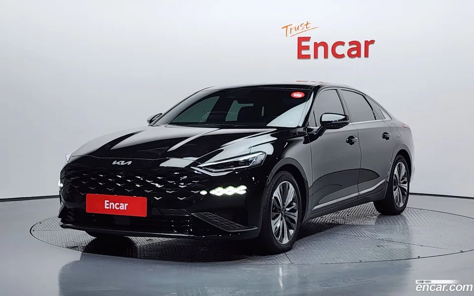 Kia K8 Hybrid 2022 — фото 1, купить с доставкой в Москву