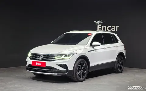 Volkswagen Tiguan 2023 buy in Moscow