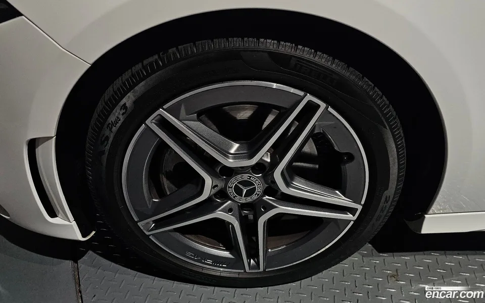 Mercedes-Benz A-Class A250 4MATIC 2022 — миниатюра 2