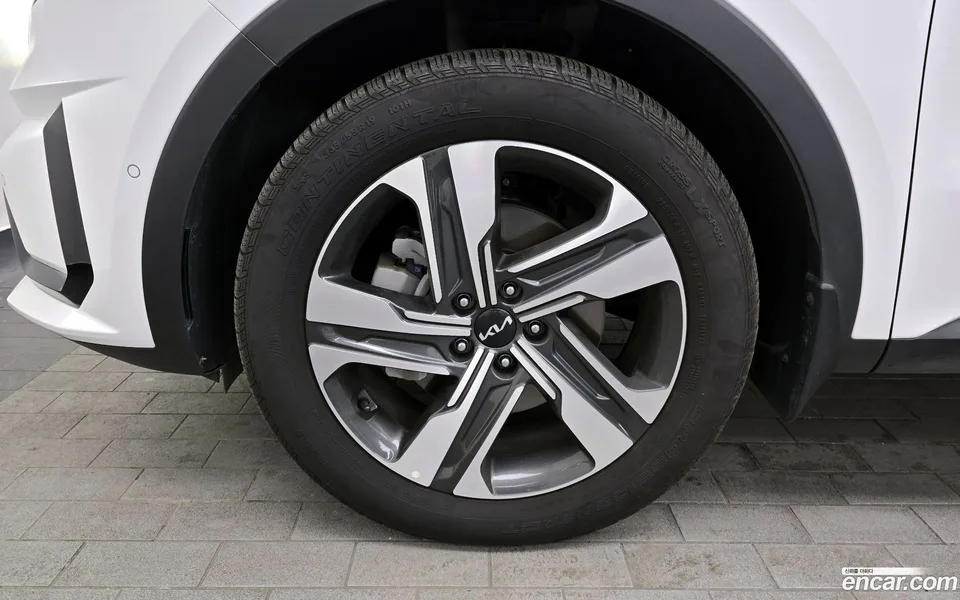 Kia Sorento HEV 1.6 2WD 2023 — миниатюра 5