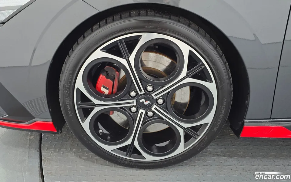 Hyundai Avante CN7 2.0 N 2024 — миниатюра 2