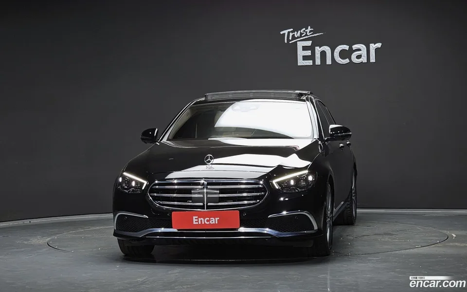 Mercedes-Benz E-Class E450 4MATIC 2023 — миниатюра 3