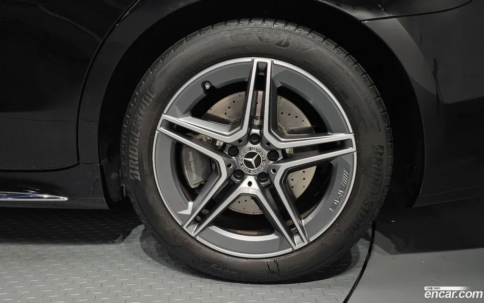 Mercedes-Benz S-Class S400 d 4MATIC 2023 — миниатюра 2