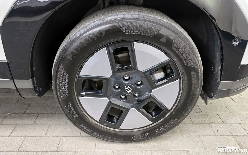 Hyundai SantaFe HEV 1.6 2WD 2023 — миниатюра 2
