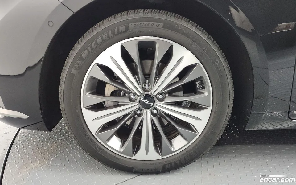 Kia K8 Hybrid 2022 — миниатюра 2